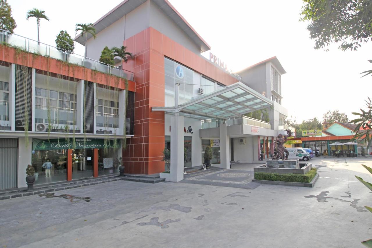 红门顶级酒店-近斯勒曼市政厅 日惹 外观 照片