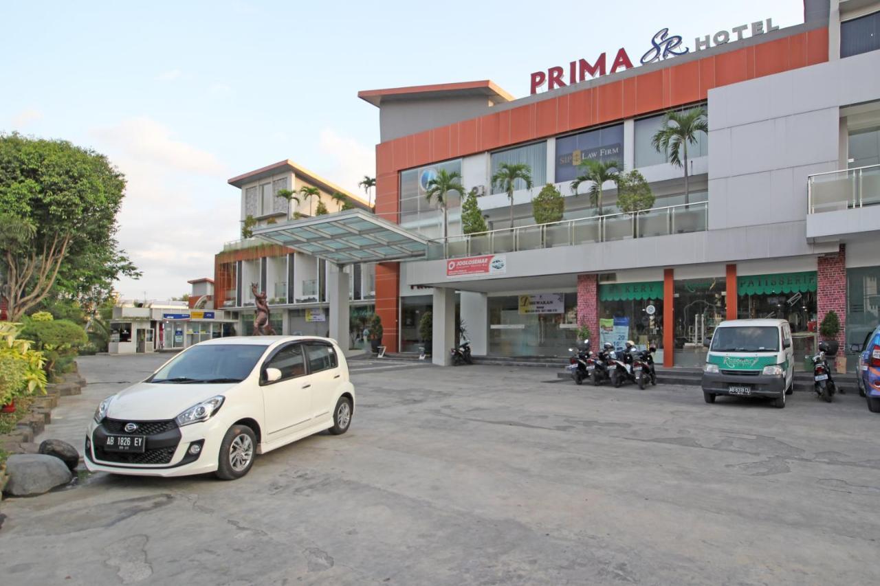 红门顶级酒店-近斯勒曼市政厅 日惹 外观 照片